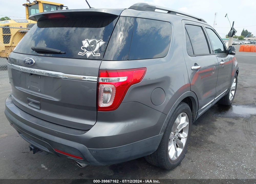2014 FORD EXPLORER XLT VIN: 1FM5K7D86EGB19092