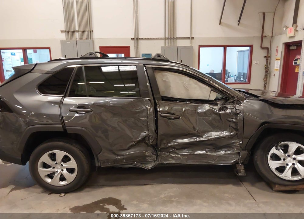 2020 TOYOTA RAV4 LE VIN: 2T3G1RFV8LC140589