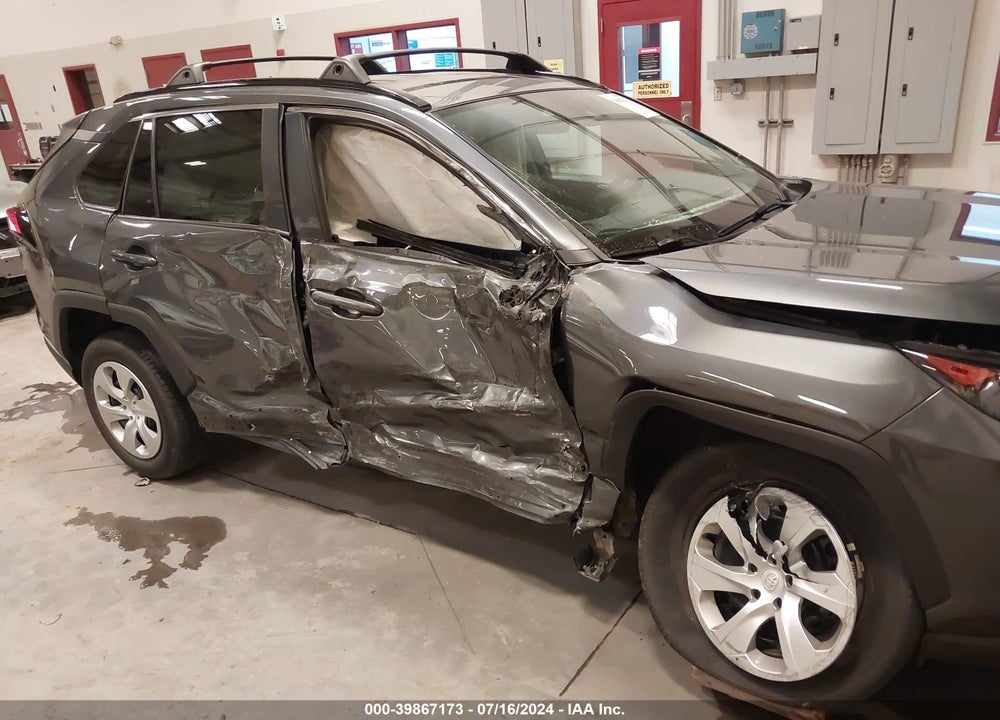 2020 TOYOTA RAV4 LE VIN: 2T3G1RFV8LC140589