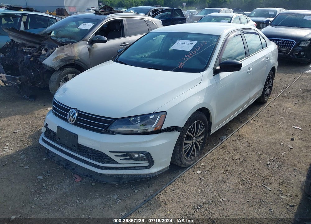 2018 VOLKSWAGEN JETTA 1.4T SE/1.4T WOLFSBURG EDITION VIN: 3VWDB7AJ5JM245383