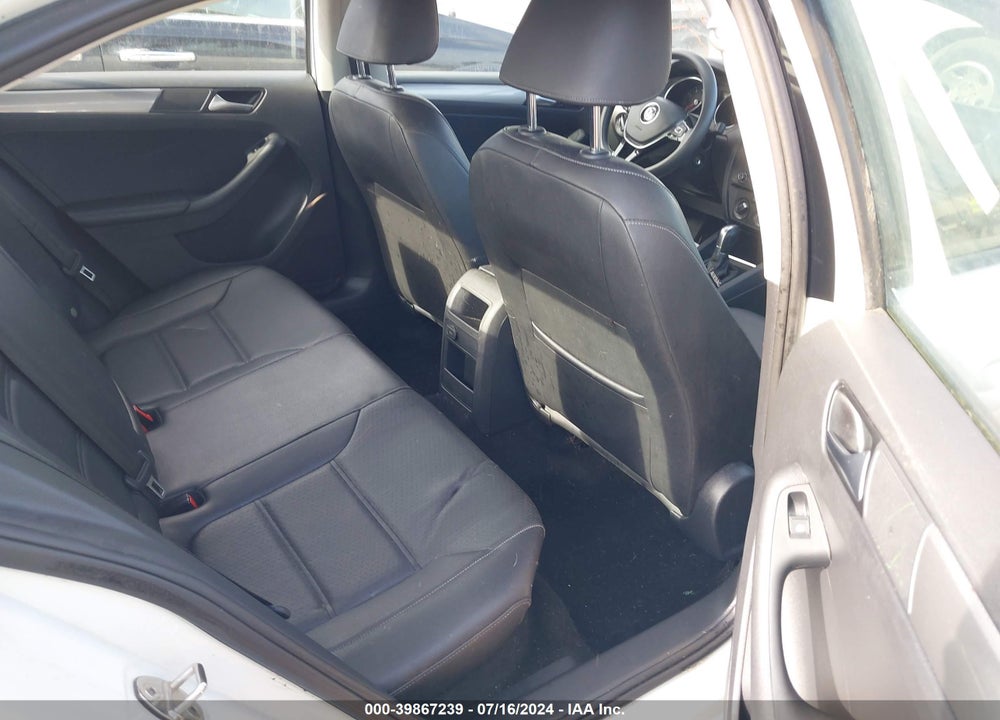 2018 VOLKSWAGEN JETTA 1.4T SE/1.4T WOLFSBURG EDITION VIN: 3VWDB7AJ5JM245383