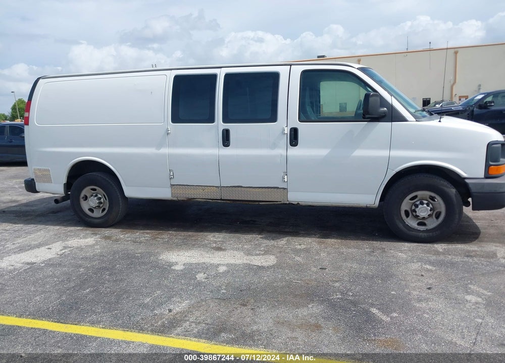 2015 CHEVROLET EXPRESS 3500 WORK VAN VIN: 1GCZGUCG4F1113116