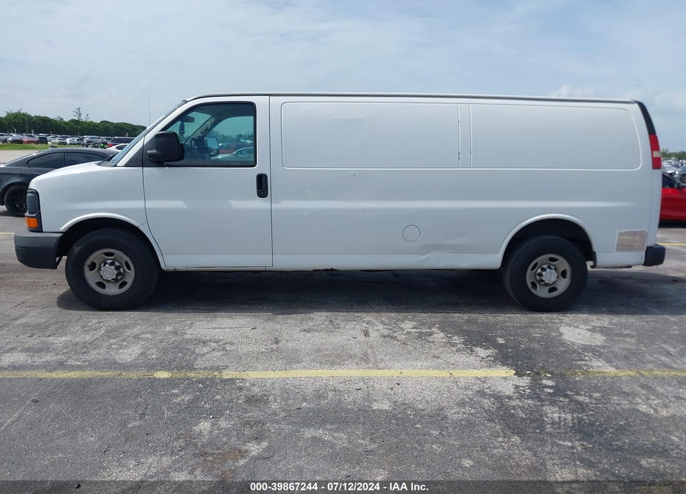 2015 CHEVROLET EXPRESS 3500 WORK VAN VIN: 1GCZGUCG4F1113116