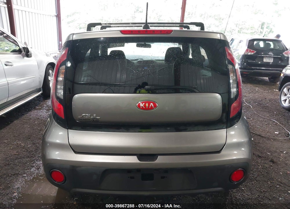 2018 KIA SOUL VIN: KNDJN2A25J7610311