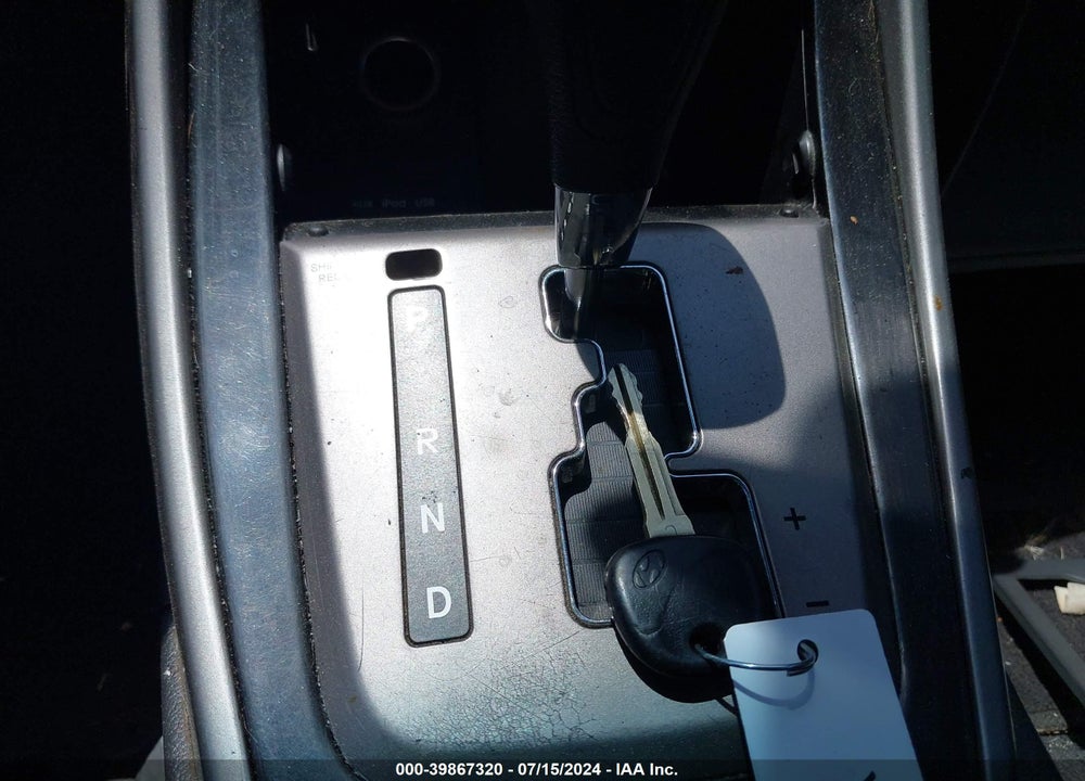 2013 HYUNDAI ELANTRA GLS VIN: KMHDH4AE1DU763683