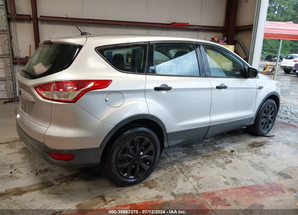 2013 FORD ESCAPE S VIN: 1FMCU0F7XDUC99559