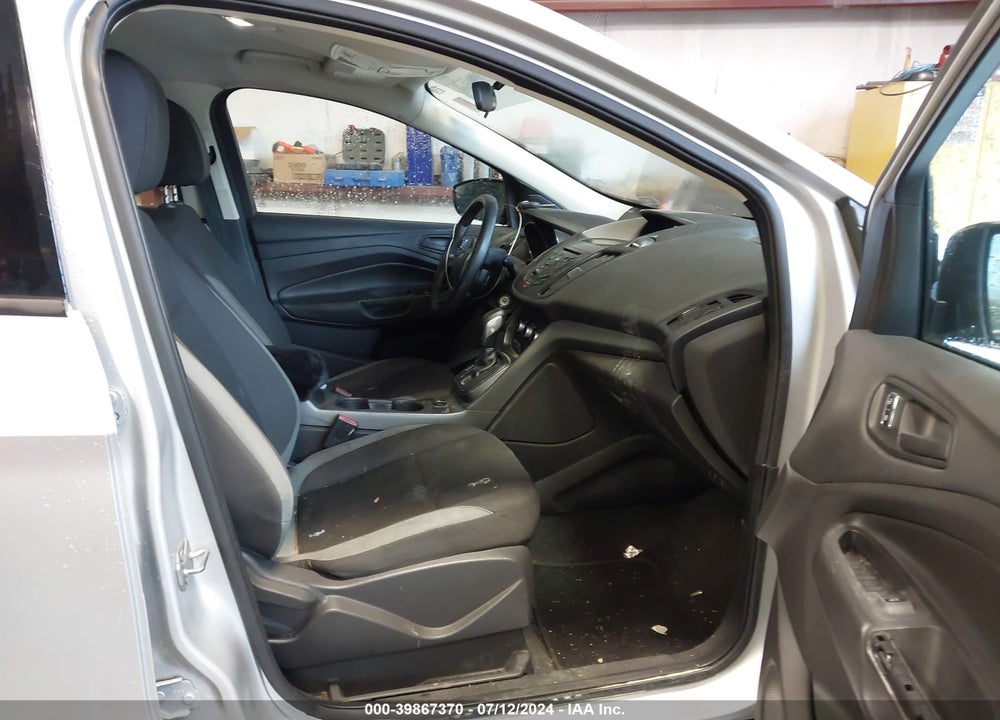 2013 FORD ESCAPE S VIN: 1FMCU0F7XDUC99559