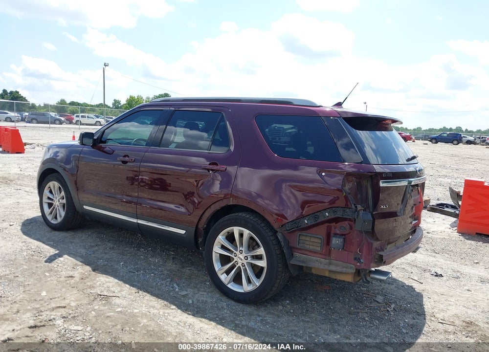 2018 FORD EXPLORER XLT VIN: 1FM5K7D87JGA17858