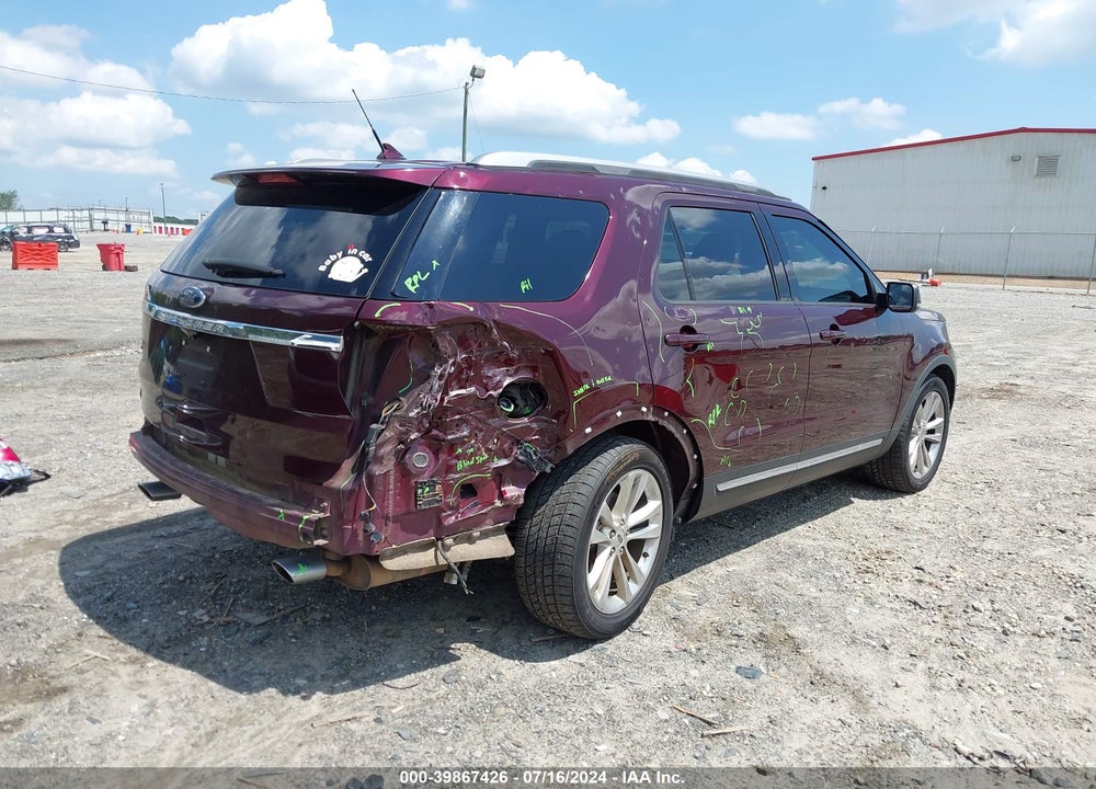 2018 FORD EXPLORER XLT VIN: 1FM5K7D87JGA17858