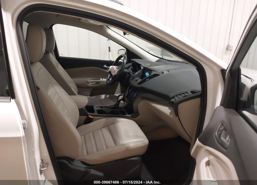 2019 FORD ESCAPE SEL VIN: 1FMCU9HD1KUB24993