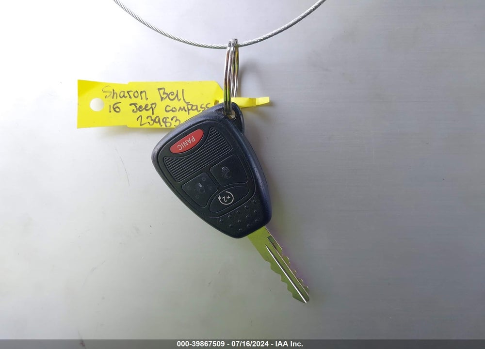 2016 JEEP COMPASS LATITUDE VIN: 1C4NJDEB1GD662385