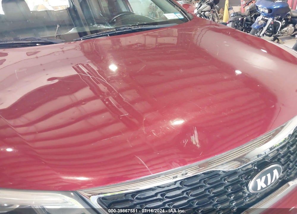 2014 KIA SORENTO LX V6 VIN: 5XYKT4A77EG502542