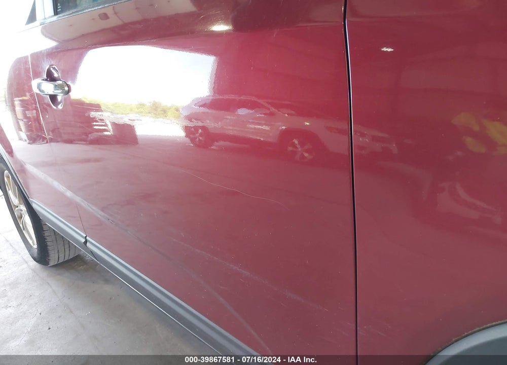 2014 KIA SORENTO LX V6 VIN: 5XYKT4A77EG502542