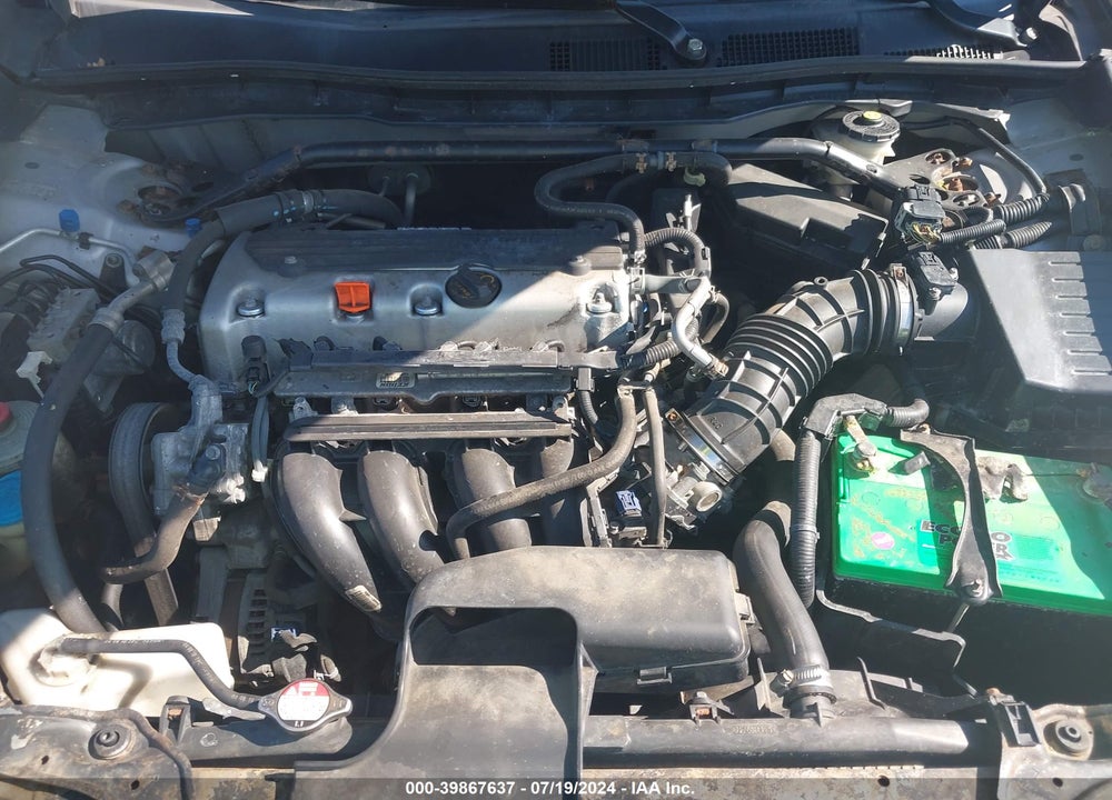 2011 HONDA ACCORD 2.4 EX-L VIN: 1HGCP2F88BA081281