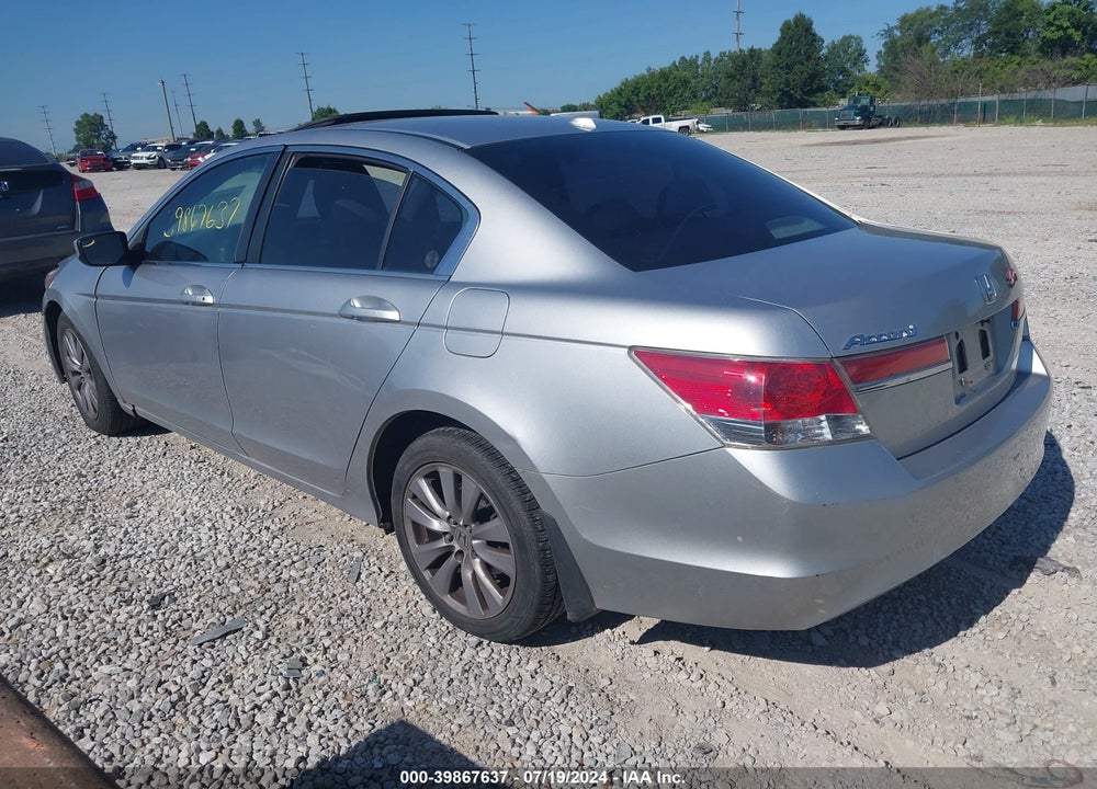 2011 HONDA ACCORD 2.4 EX-L VIN: 1HGCP2F88BA081281
