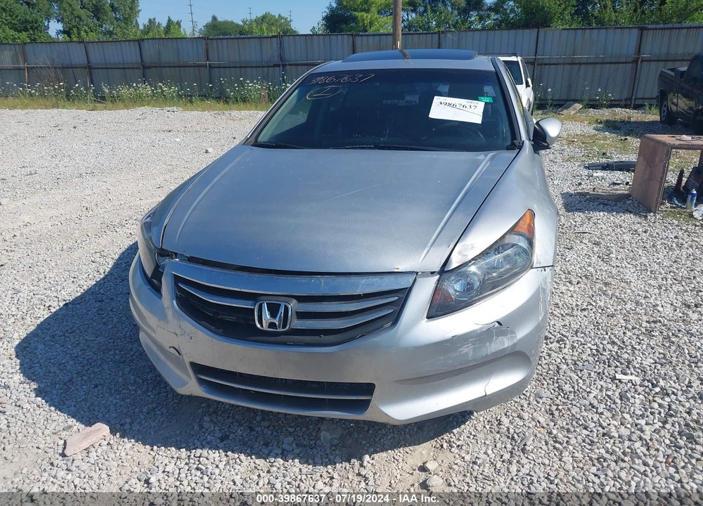 2011 HONDA ACCORD 2.4 EX-L VIN: 1HGCP2F88BA081281