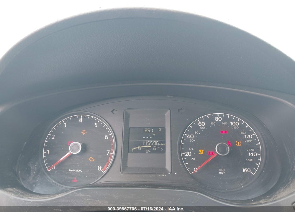 2011 VOLKSWAGEN JETTA 2.5L SE VIN: 3VWDX7AJ6BM026547