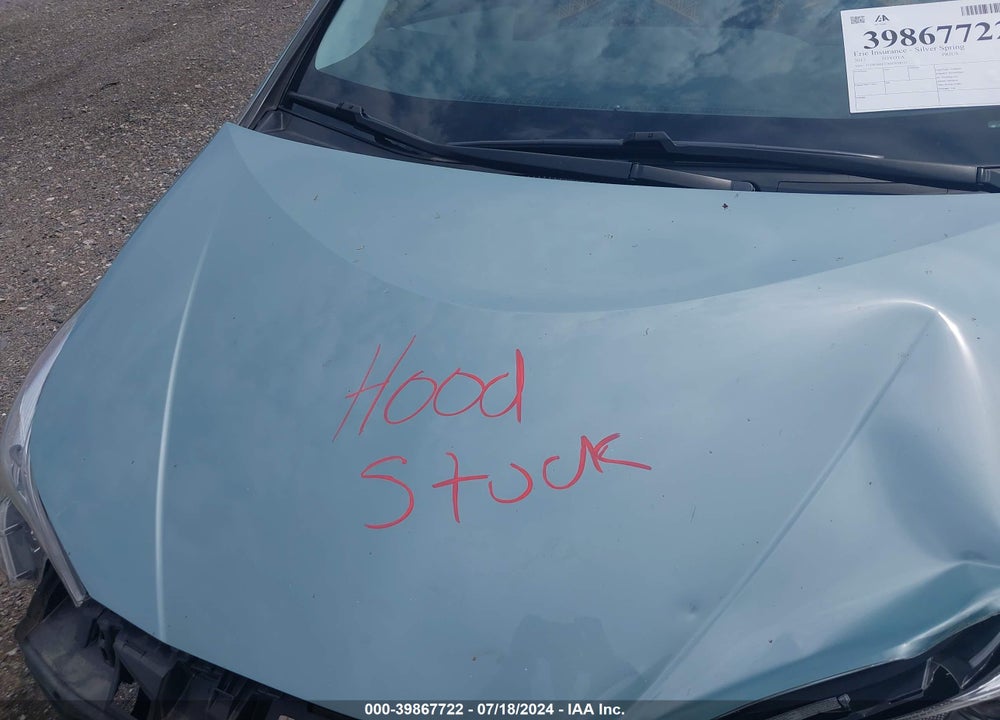 2017 TOYOTA PRIUS TWO VIN: JTDKBRFUXH3038511