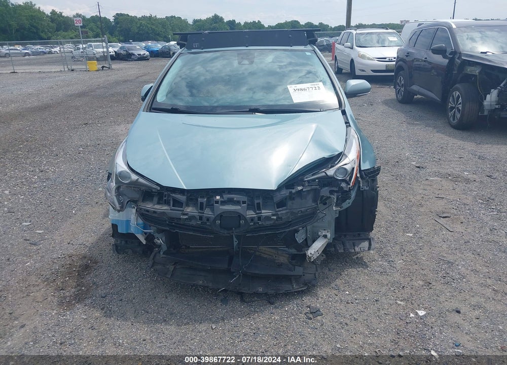 2017 TOYOTA PRIUS TWO VIN: JTDKBRFUXH3038511