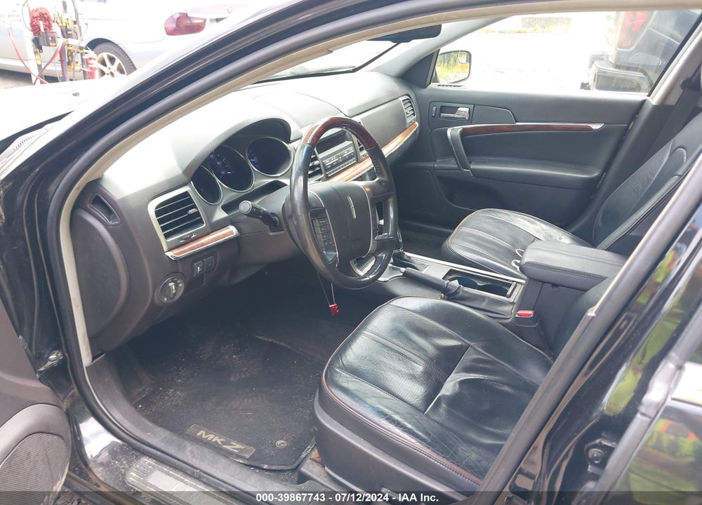 2011 LINCOLN MKZ VIN: 3LNHL2GC9BR758519