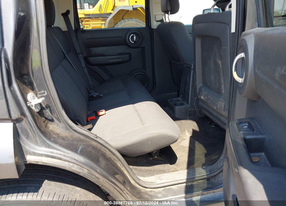 2011 DODGE NITRO HEAT VIN: 1D4PU4GK5BW549620