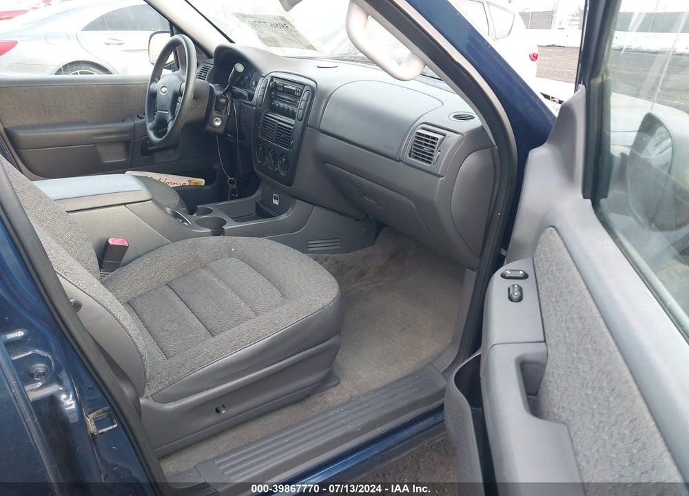2004 FORD EXPLORER XLS VIN: 1FMZU72K44UA87513