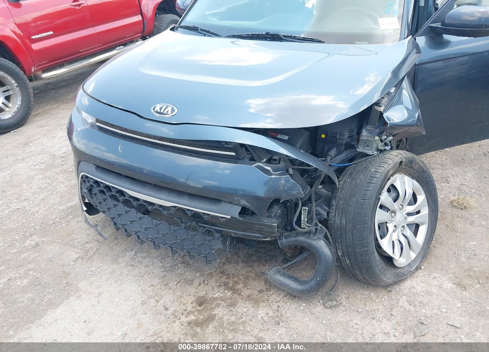 2020 KIA SOUL LX VIN: KNDJ23AU5L7073538