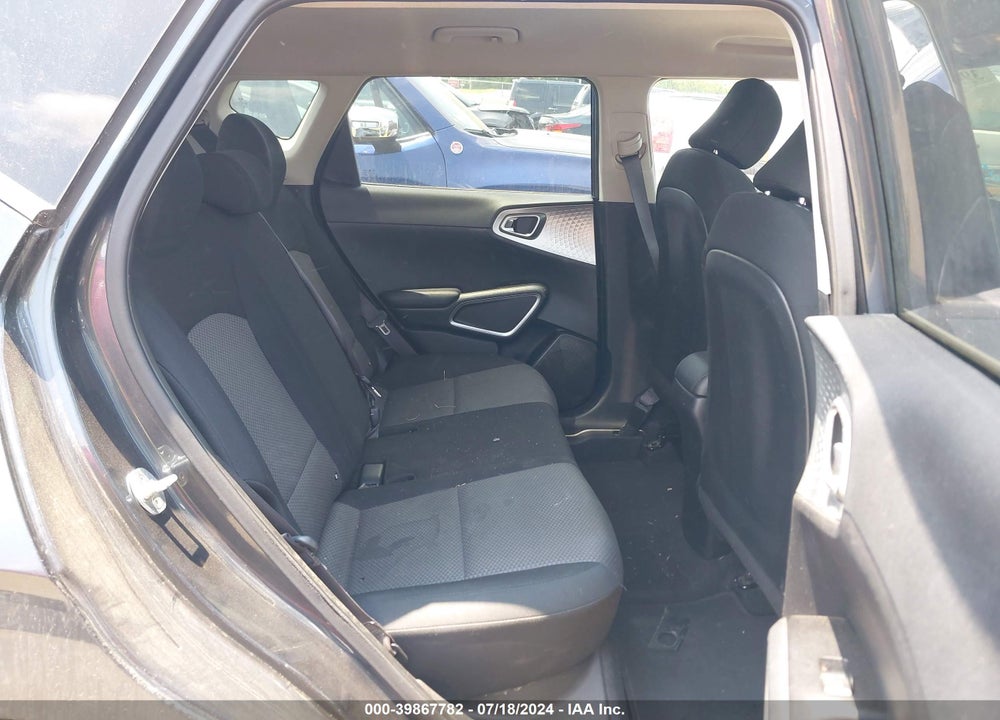 2020 KIA SOUL LX VIN: KNDJ23AU5L7073538