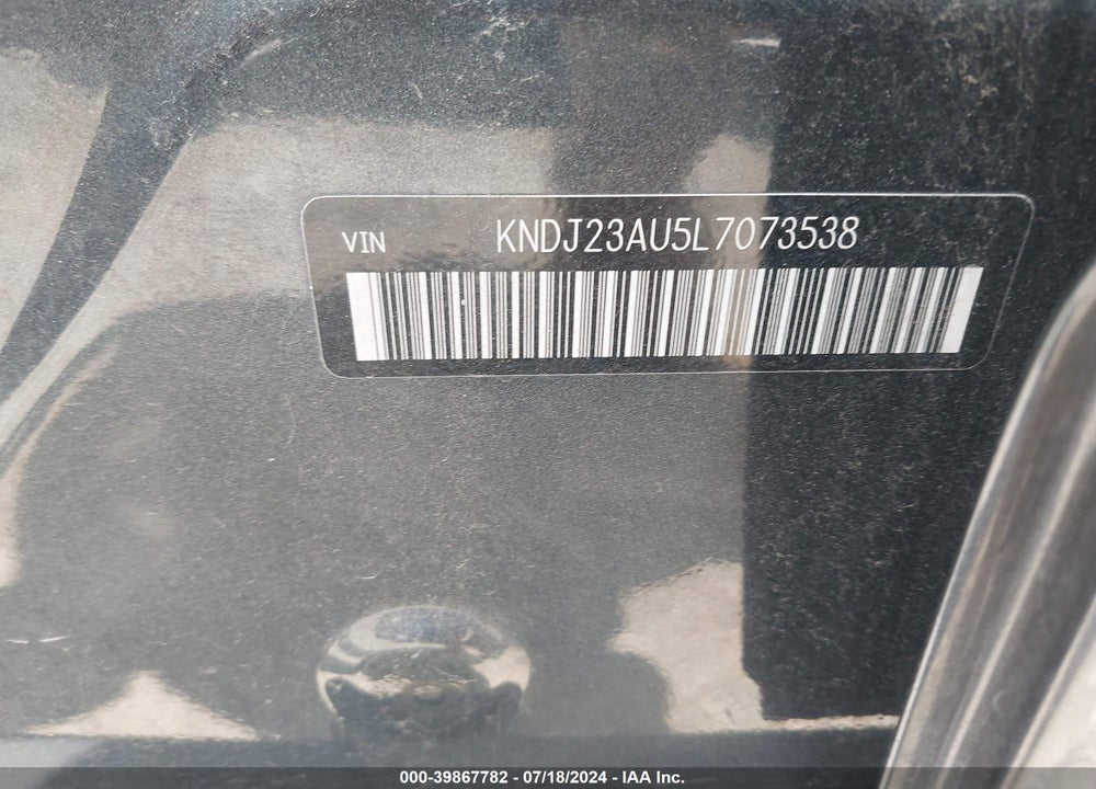 2020 KIA SOUL LX VIN: KNDJ23AU5L7073538