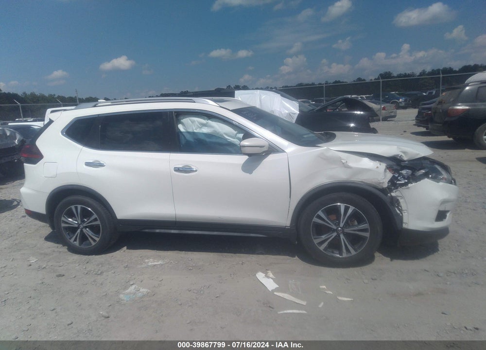 2020 NISSAN ROGUE SV FWD VIN: JN8AT2MT6LW008153