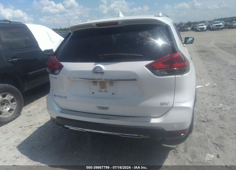 2020 NISSAN ROGUE SV FWD VIN: JN8AT2MT6LW008153