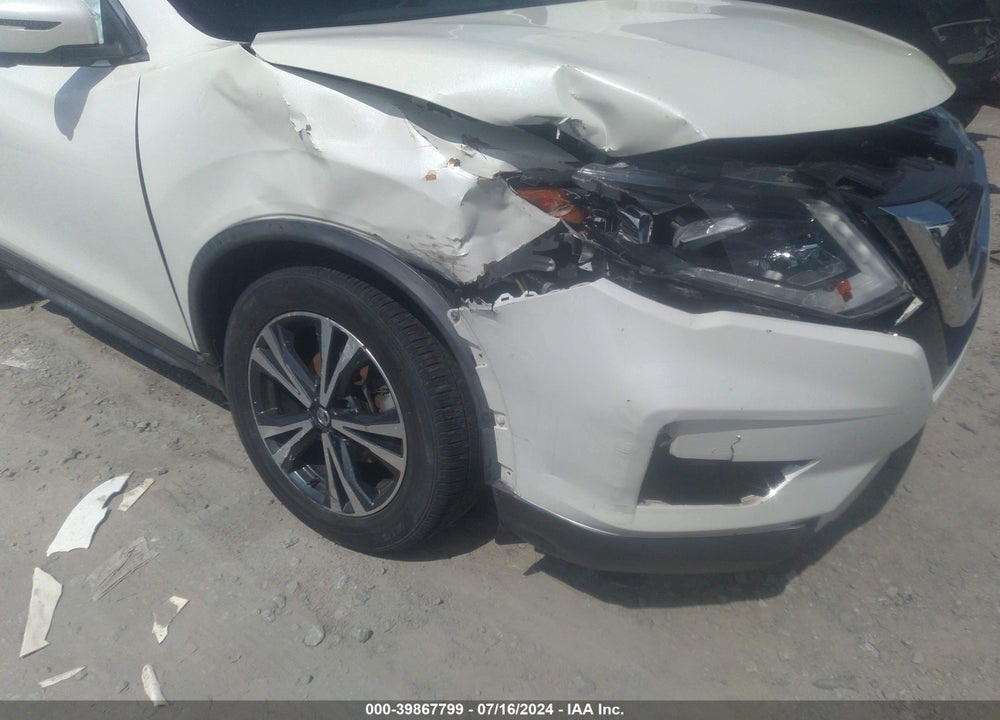 2020 NISSAN ROGUE SV FWD VIN: JN8AT2MT6LW008153