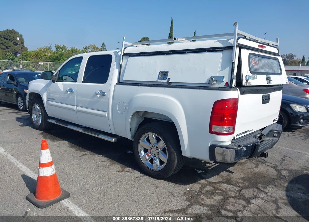 2013 GMC SIERRA 1500 SLE VIN: 3GTP1VE06DG113485