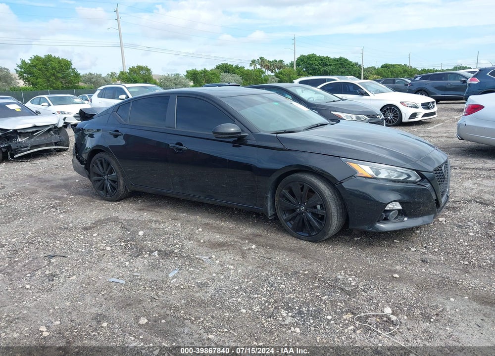 2022 NISSAN ALTIMA SR FWD VIN: 1N4BL4CV7NN301573