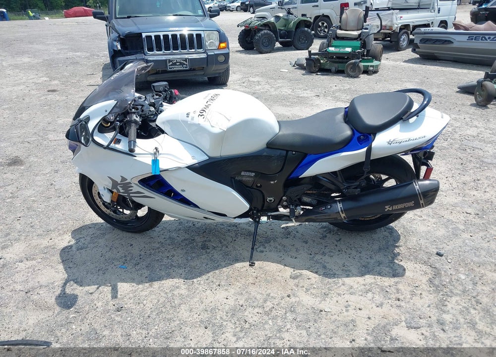 2023 SUZUKI GSX1300 RR VIN: JS1EJ11B2P7101268