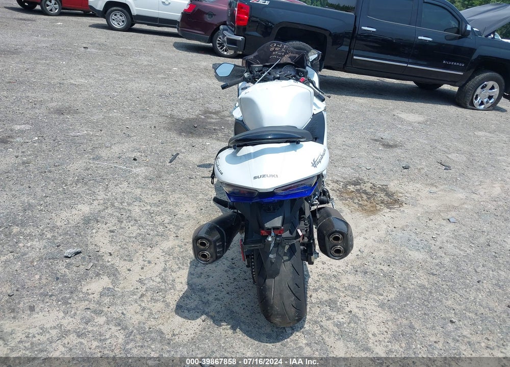 2023 SUZUKI GSX1300 RR VIN: JS1EJ11B2P7101268