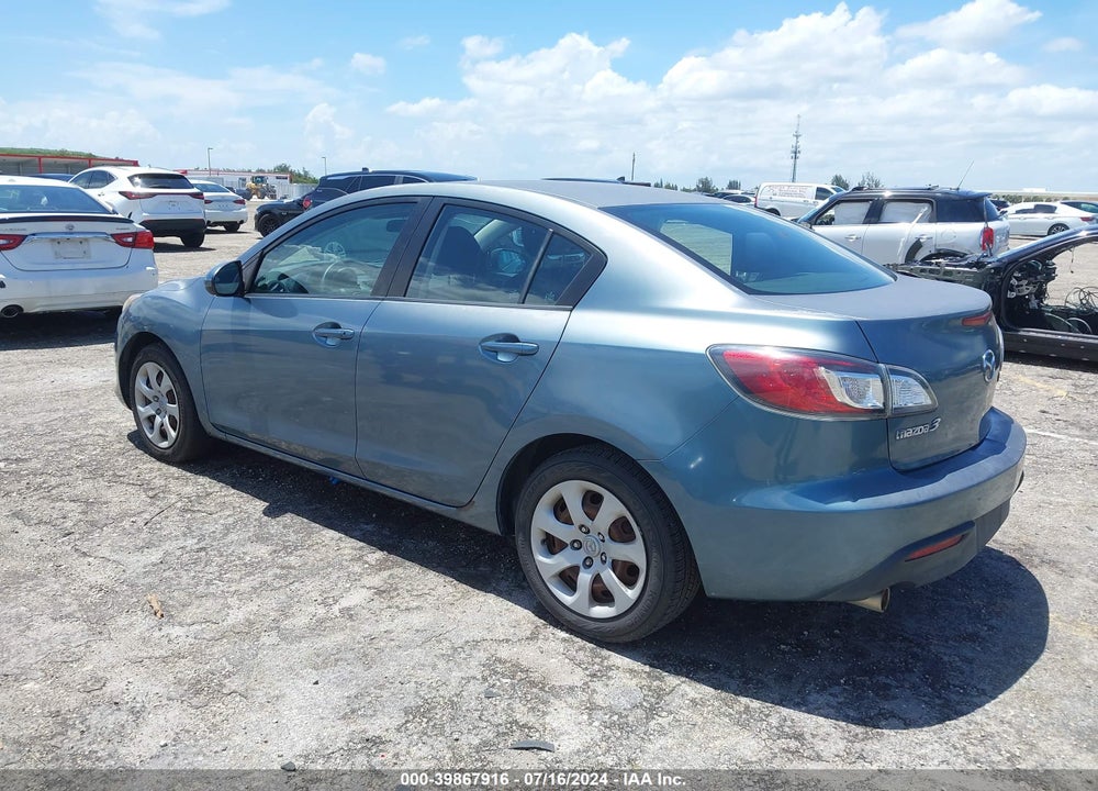 2010 MAZDA 3 I SPORT VIN: JM1BL1SF1A1214319