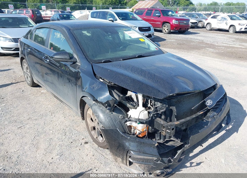 2019 KIA FORTE LXS VIN: 3KPF24AD4KE021358