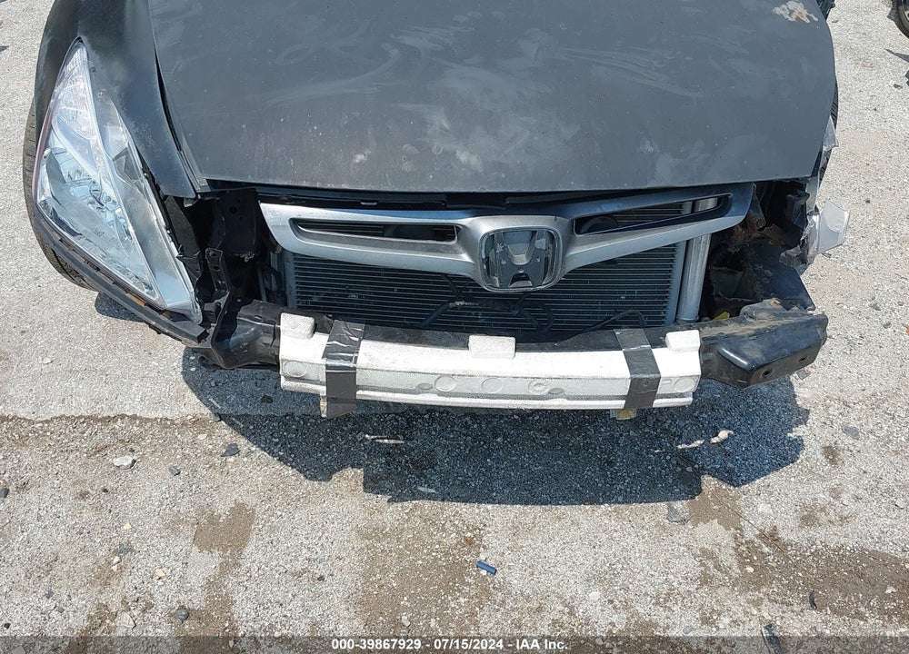 2004 HONDA ACCORD 3.0 EX VIN: 1HGCM66564A033089