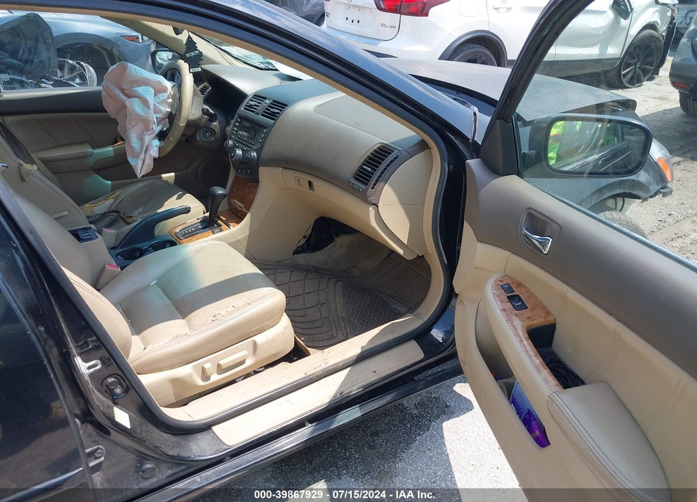 2004 HONDA ACCORD 3.0 EX VIN: 1HGCM66564A033089
