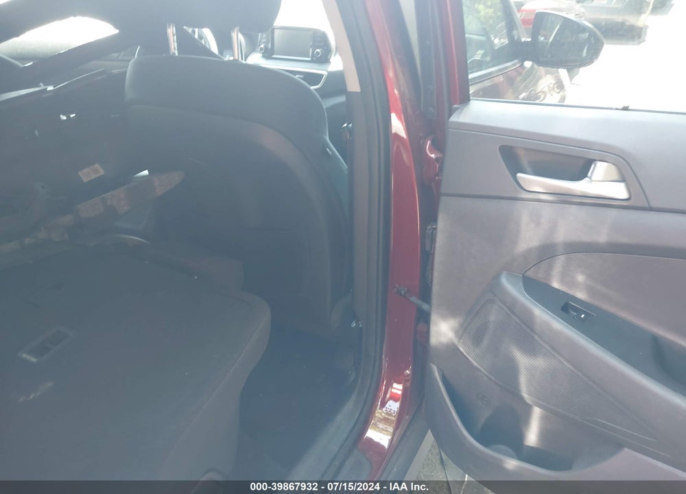 2020 HYUNDAI TUCSON SE VIN: KM8J2CA45LU132634