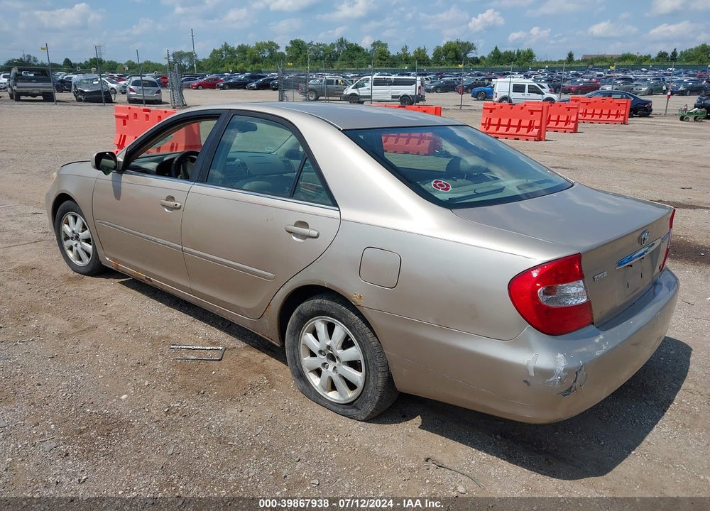 2002 TOYOTA CAMRY XLE V6 VIN: 4T1BF30K02U006785