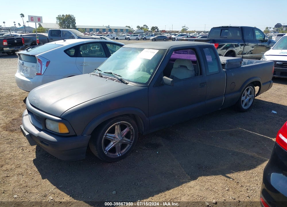 1996 GMC SONOMA VIN: 1GTCS1948T8502599