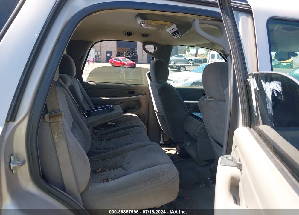 2004 CHEVROLET TAHOE LS VIN: 1GNEC13V14J320431