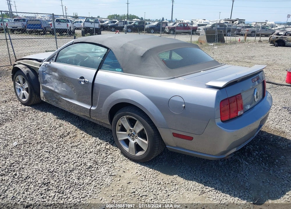 2006 FORD MUSTANG GT VIN: 1ZVHT85HX65218396
