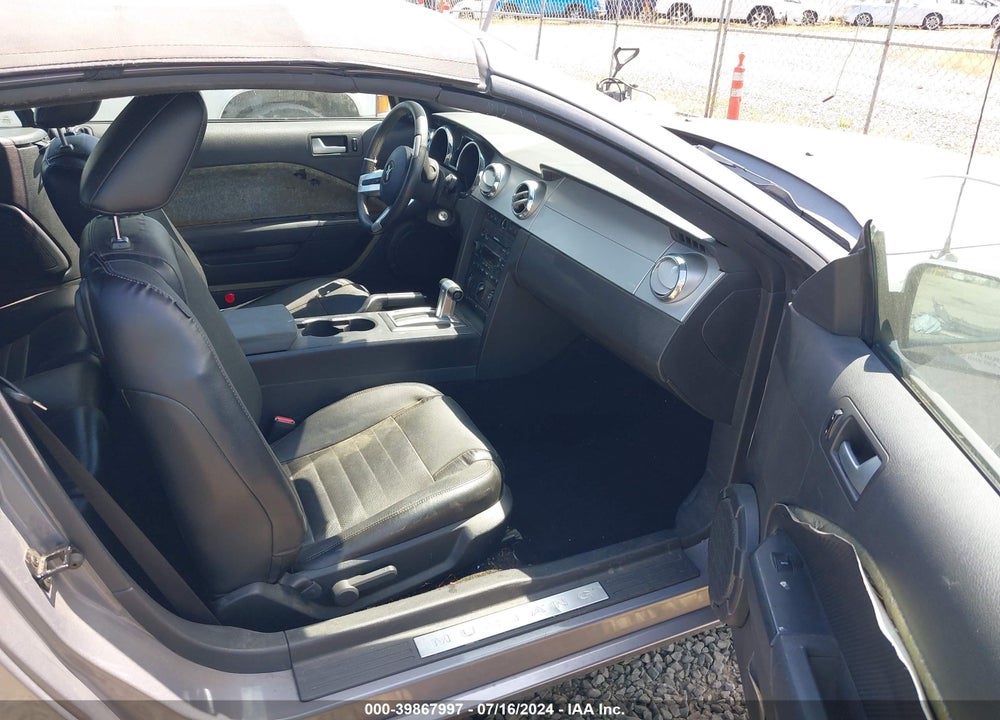 2006 FORD MUSTANG GT VIN: 1ZVHT85HX65218396