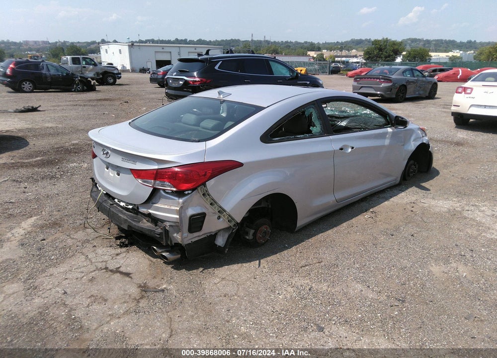 2013 HYUNDAI ELANTRA SE VIN: KMHDH6AE3DU009034