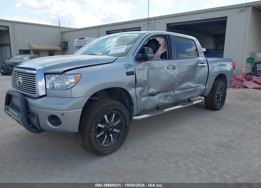 2011 TOYOTA TUNDRA LIMITED 5.7L V8 VIN: 5TFFY5F19BX104836