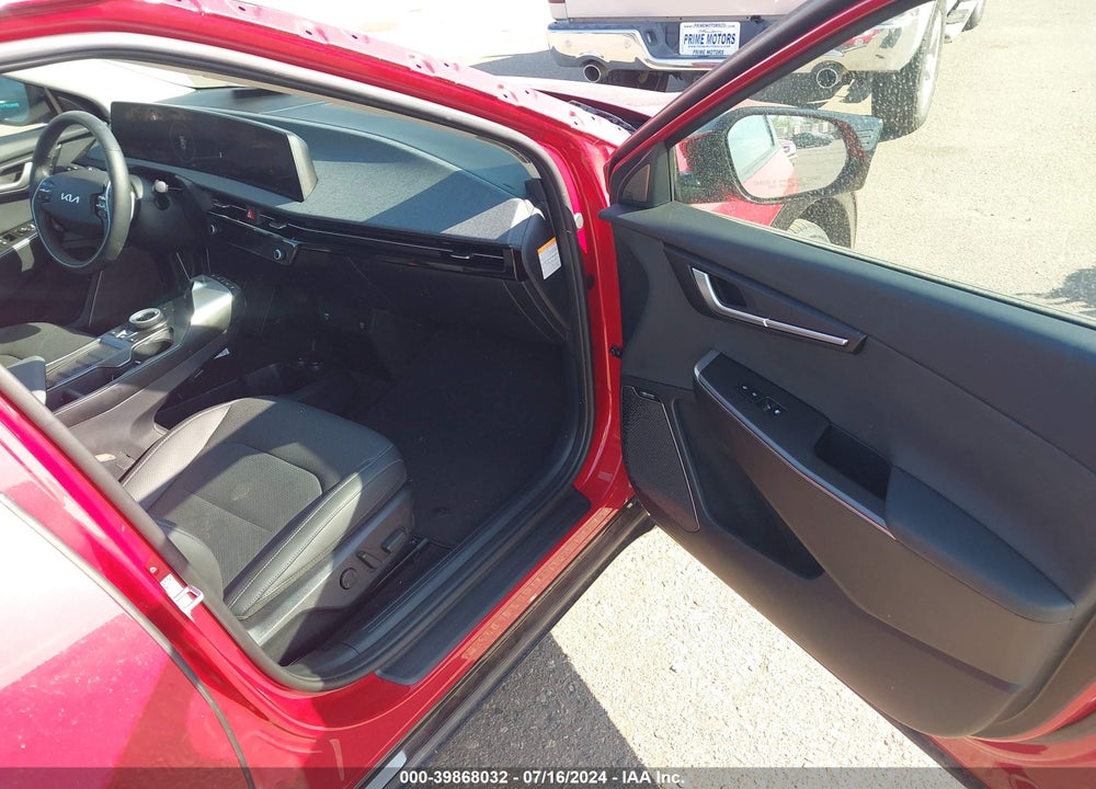 2024 KIA EV6 WIND VIN: KNDC3DLC2R5199134