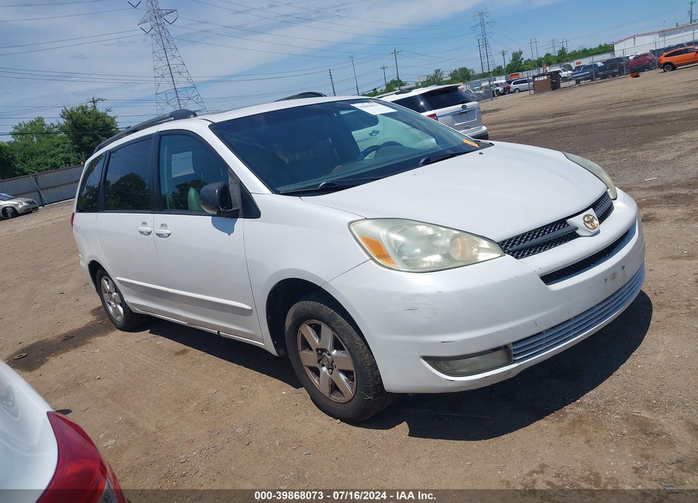 2004 TOYOTA SIENNA XLE VIN: 5TDZA22C34S136648